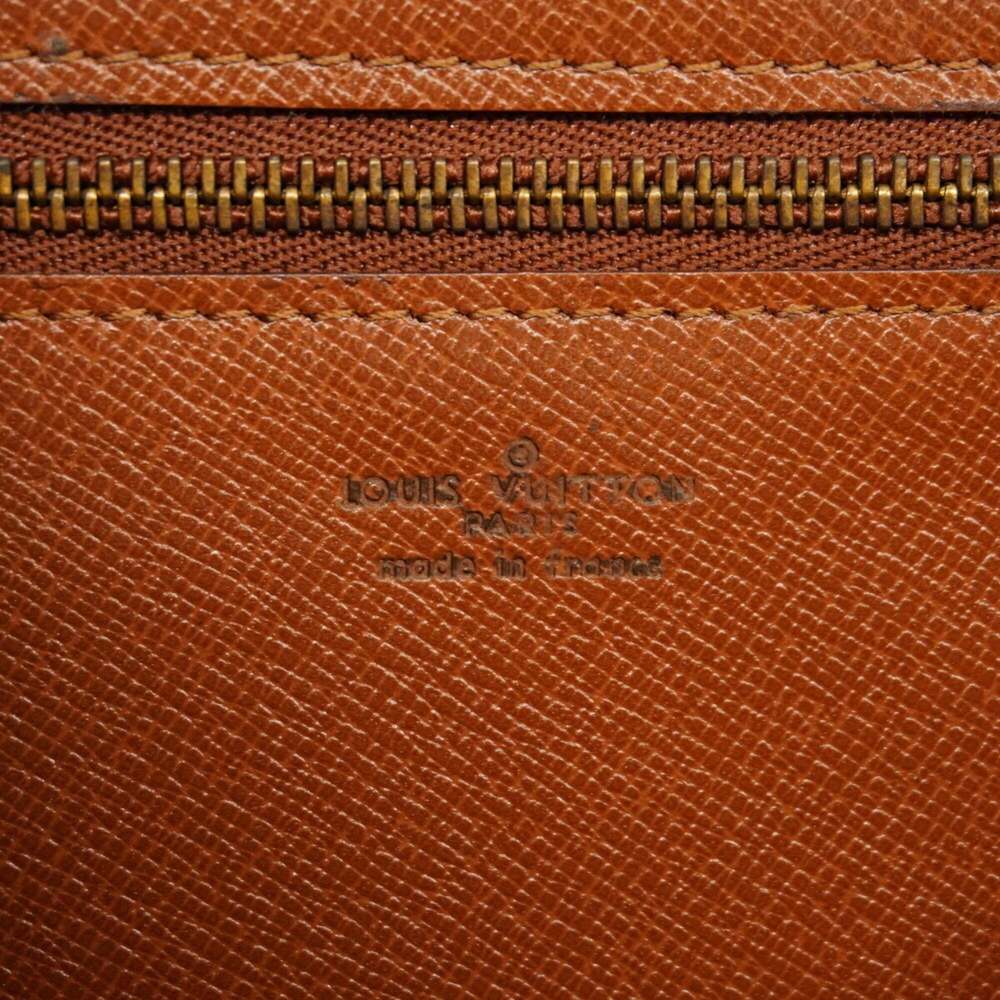 LOUIS VUITTON Authentic Brown Clutch Bag - Picture 5 of 7